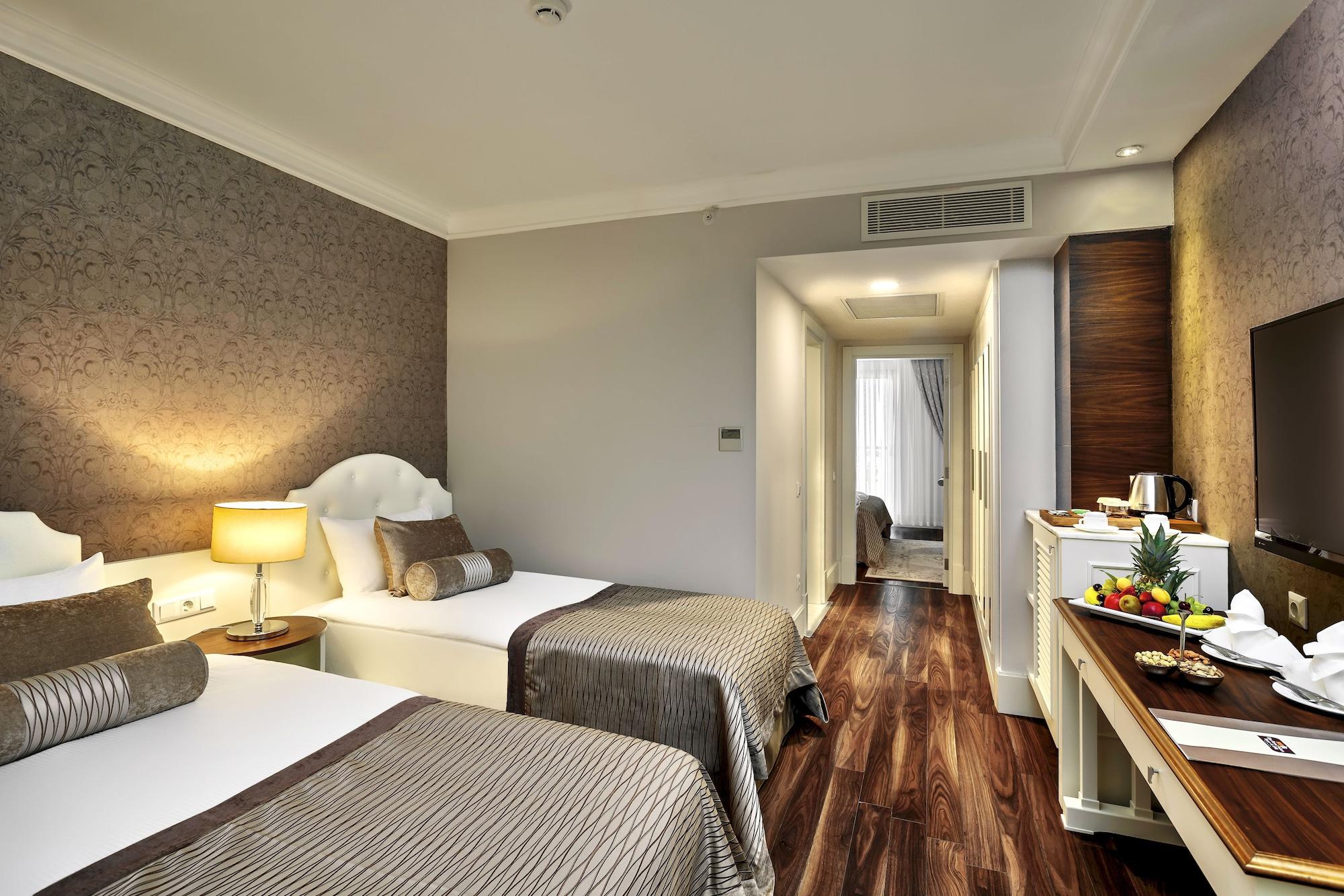 Sunis Efes Royal Palace Resort & Spa Özdere Kültér fotó