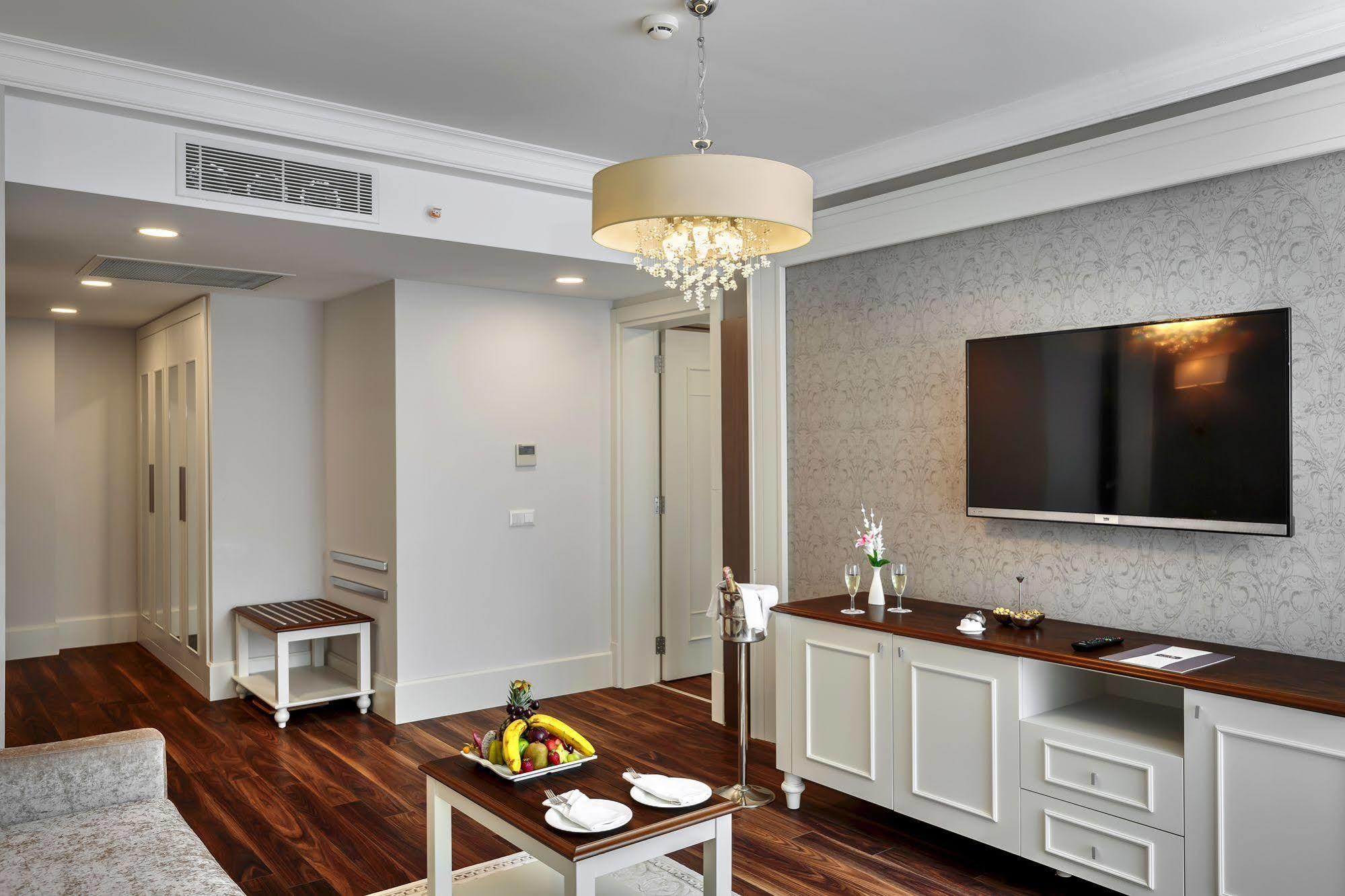 Sunis Efes Royal Palace Resort & Spa Özdere Kültér fotó